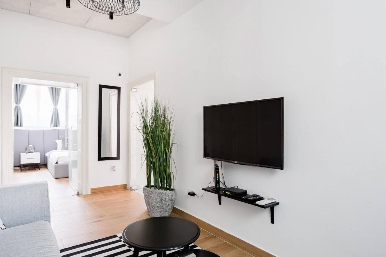 Hostgost Selected Suites - Molerova 9 เบลเกรด ภายนอก รูปภาพ